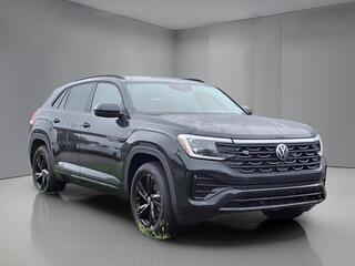 2025 Volkswagen Atlas Cross Sport for sale in Grand Rapids MI