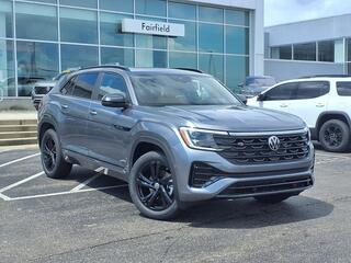 2025 Volkswagen Atlas Cross Sport for sale in Cincinnati OH
