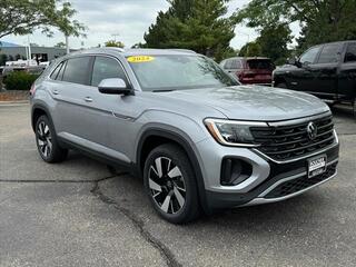 2024 Volkswagen Atlas Cross Sport for sale in Janesville WI