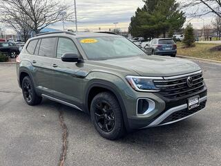 2026 Volkswagen Atlas for sale in Janesville WI