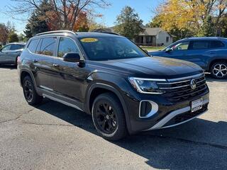 2026 Volkswagen Atlas for sale in Janesville WI