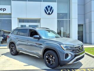 2025 Volkswagen Atlas for sale in Salem NH