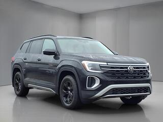 2025 Volkswagen Atlas