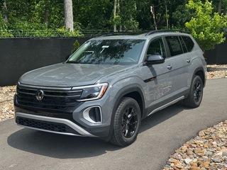 2025 Volkswagen Atlas for sale in Kansas City MO