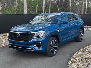 2025 Volkswagen Atlas Cross Sport