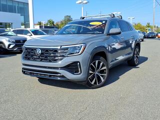 2024 Volkswagen Atlas Cross Sport for sale in Danvers MA