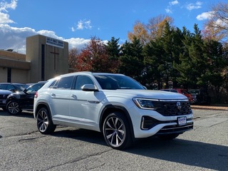 2025 Volkswagen Atlas Cross Sport