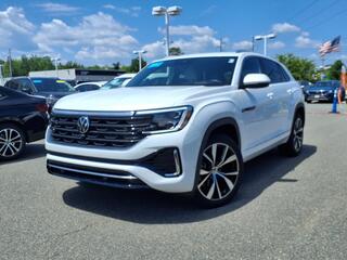 2024 Volkswagen Atlas Cross Sport for sale in Danvers MA