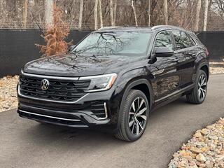 2025 Volkswagen Atlas Cross Sport