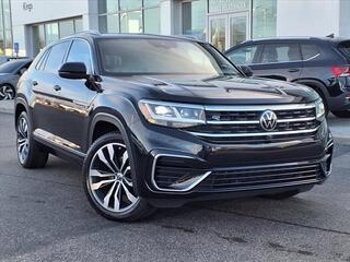 2021 Volkswagen Atlas Cross Sport for sale in Cincinnati OH