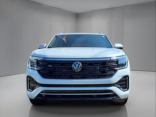 2025 Volkswagen Atlas Cross Sport