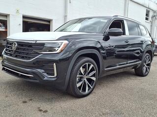 2026 Volkswagen ATLAS SEL PREM R 4MO 8AT for sale in Wheeling WV
