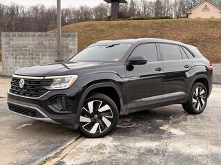 2025 Volkswagen Atlas Cross Sport for sale in Mount Hope WV