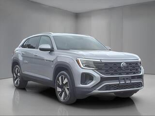 2024 Volkswagen Atlas Cross Sport for sale in Grand Rapids MI