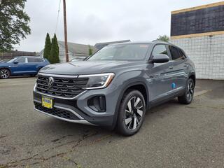 2025 Volkswagen Atlas Cross Sport for sale in Roselle NJ