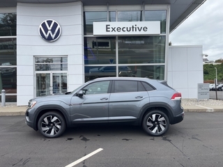 2024 Volkswagen Atlas Cross Sport for sale in North Haven CT