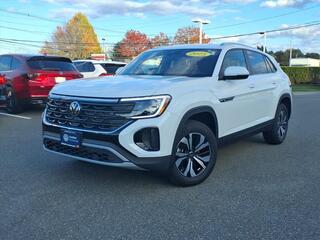 2025 Volkswagen Atlas Cross Sport for sale in Danvers MA