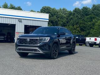 2024 Volkswagen Atlas Cross Sport