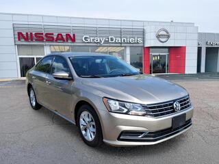 2018 Volkswagen Passat