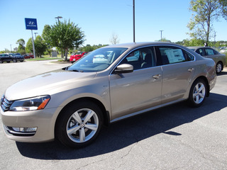 2015 Volkswagen Passat for sale in Columbus GA