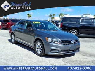 2016 Volkswagen Passat