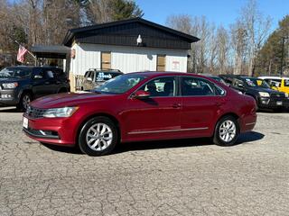 2016 Volkswagen Passat