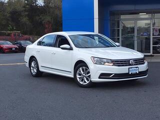 2016 Volkswagen Passat