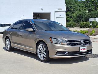 2016 Volkswagen Passat