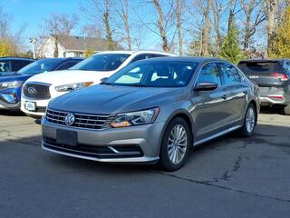 2016 Volkswagen Passat for sale in Summit NJ