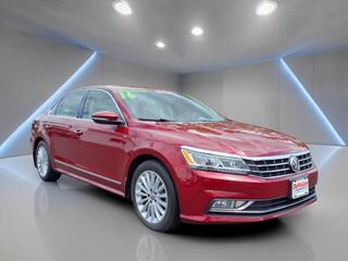 2016 Volkswagen Passat