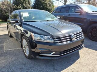 2016 Volkswagen Passat for sale in Clarksville TN