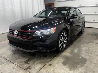 2018 Volkswagen Passat for sale in Brookfield WI