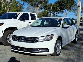 2019 Volkswagen Passat