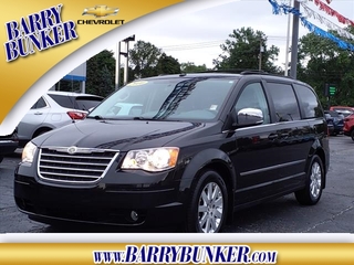 2010 Chrysler Town And Country for sale in Marion IN