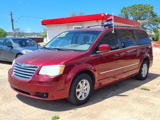 2010 Chrysler Town And Country for sale in Chickasha OK