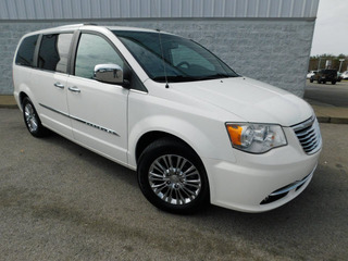 2011 Chrysler Town & Country for sale in Clarksville TN