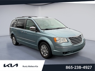 2010 Chrysler Town And Country for sale in Louisville TN