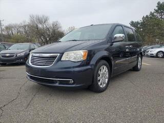 2011 Chrysler Town And Country