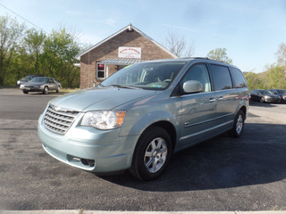 2008 Chrysler Town & Country