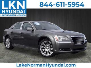 2011 Chrysler 300