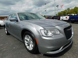 2015 Chrysler 300 for sale in Clarksville TN