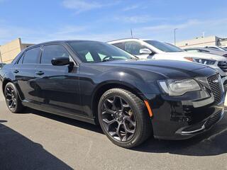 2019 Chrysler 300