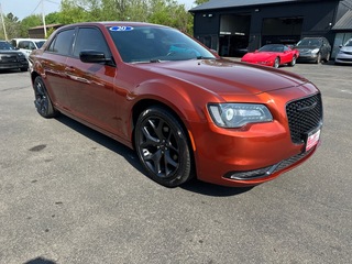 2020 Chrysler 300