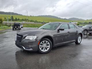 2021 Chrysler 300