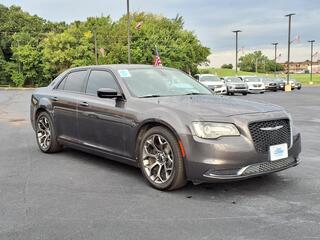 2018 Chrysler 300 for sale in Midwest City OK