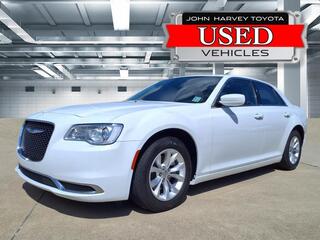 2022 Chrysler 300