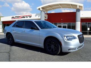 2019 Chrysler 300