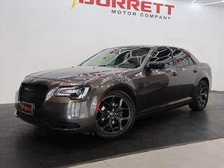 2020 Chrysler 300