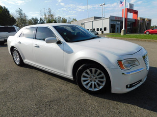 2013 Chrysler 300 for sale in Clarksville TN