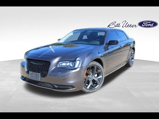 2023 Chrysler 300